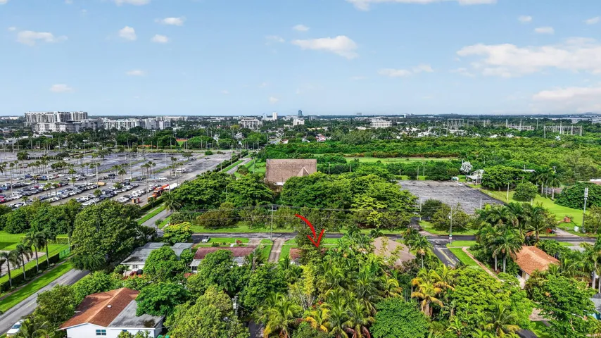 Aerial — Immediate Access to Dania Beach Blvd, US-1, I-95 and Regional Transit