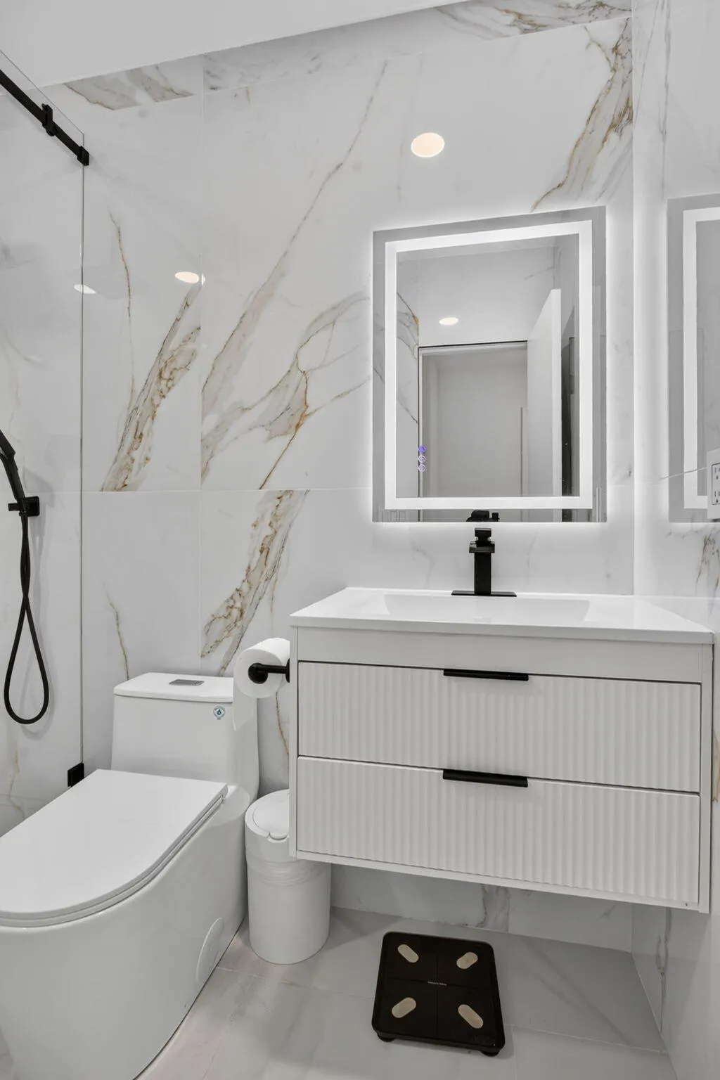 18-web-or-mls-8404 -8061