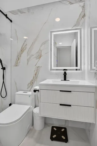 18-web-or-mls-8404 -8061