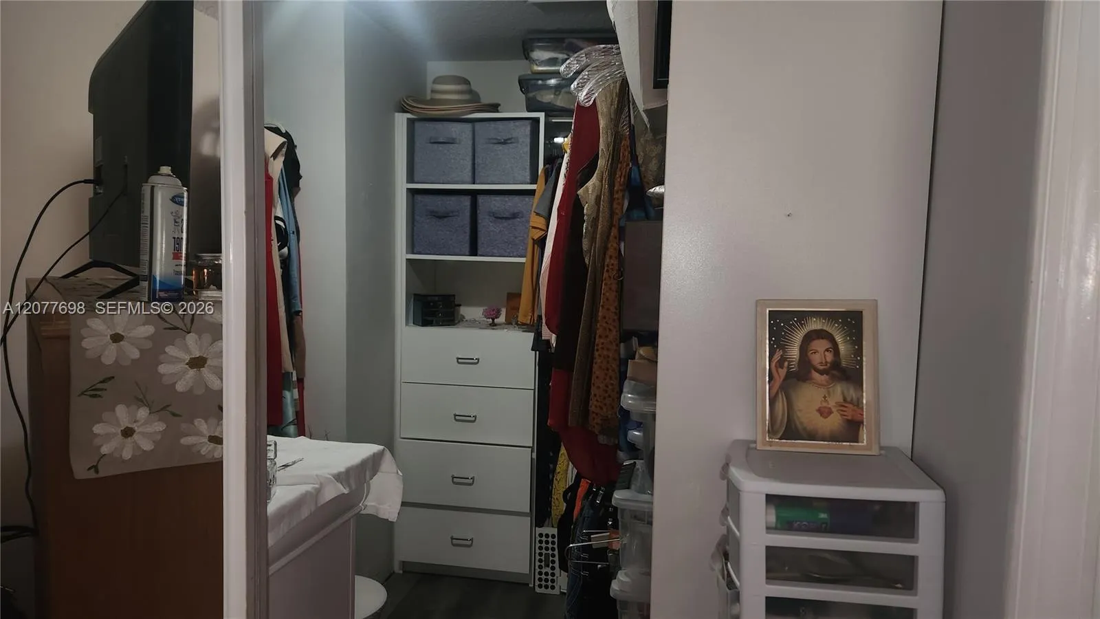 Photo 32