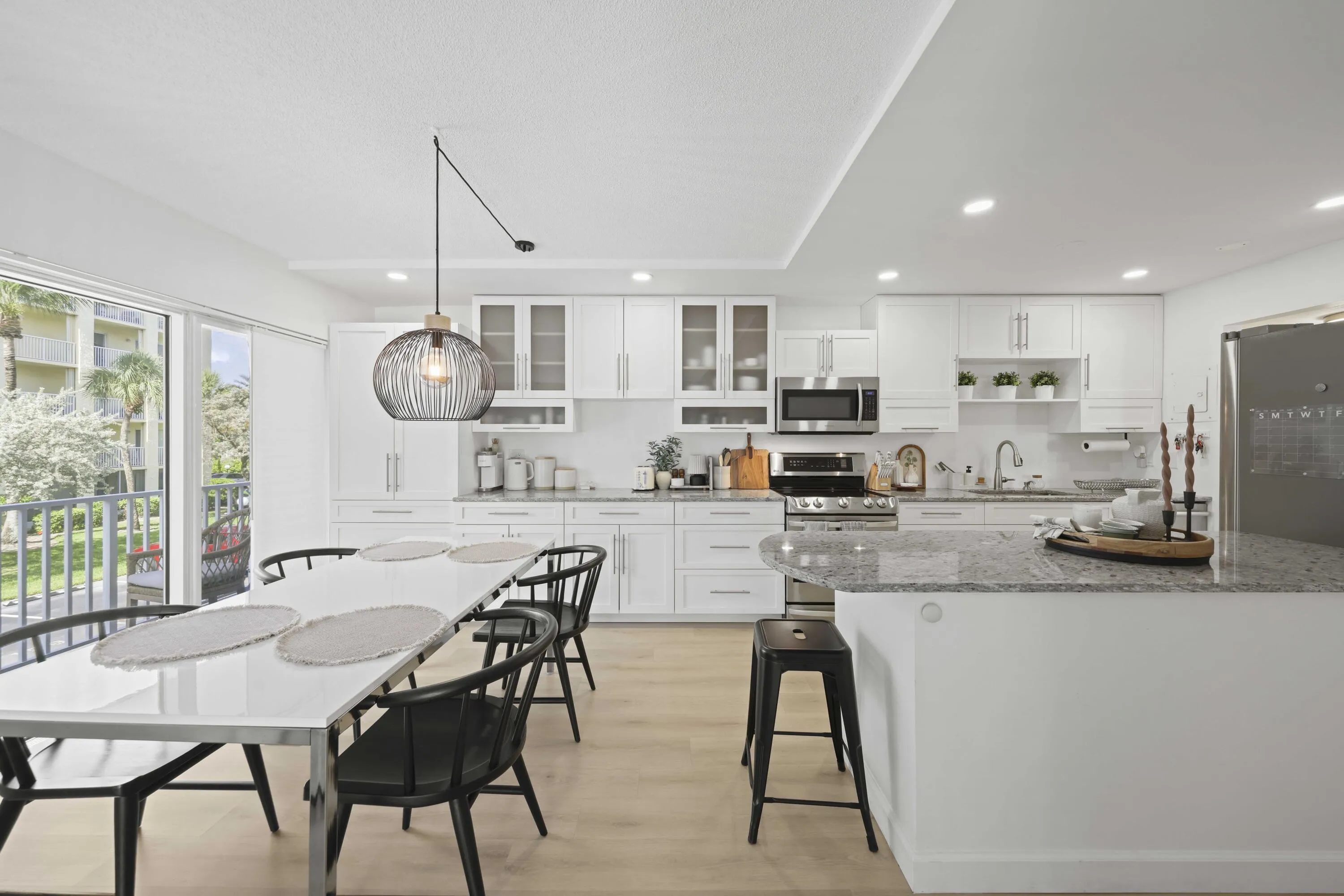 Kitchen/Dining