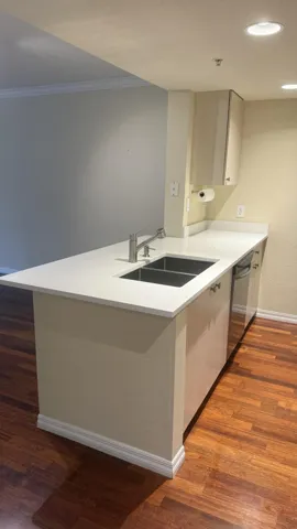 Kitchen Counter