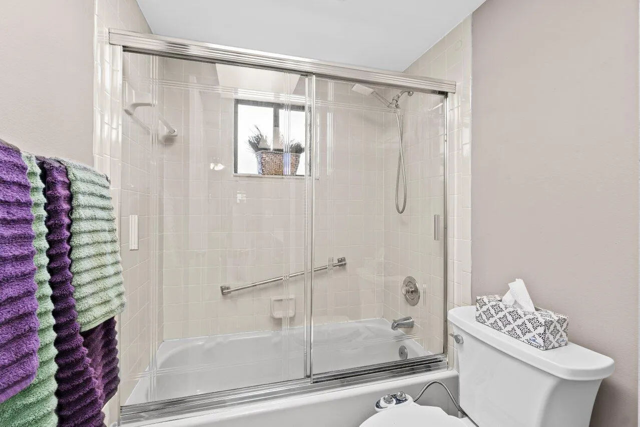 Primary shower