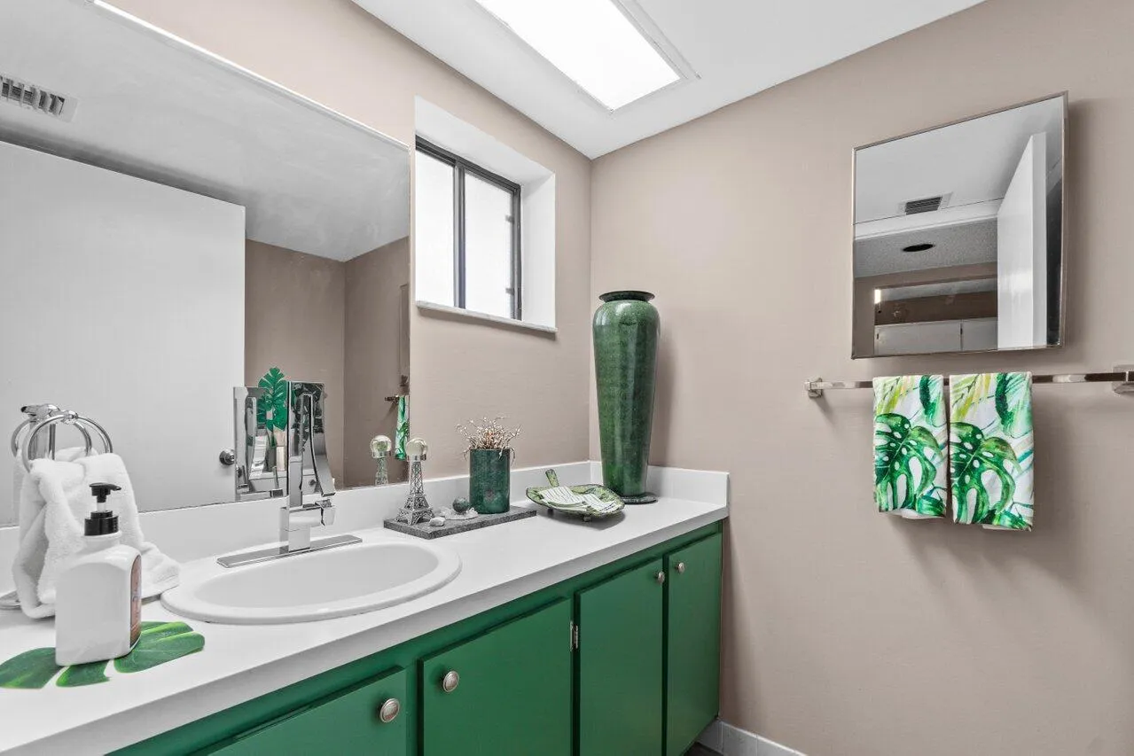 Guest restroom