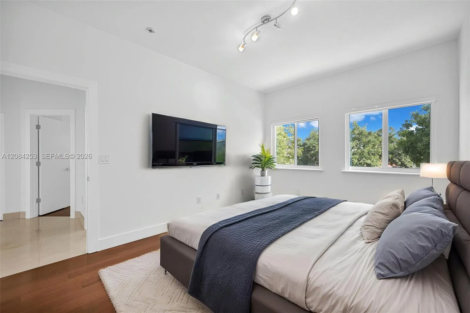 Property photo 55