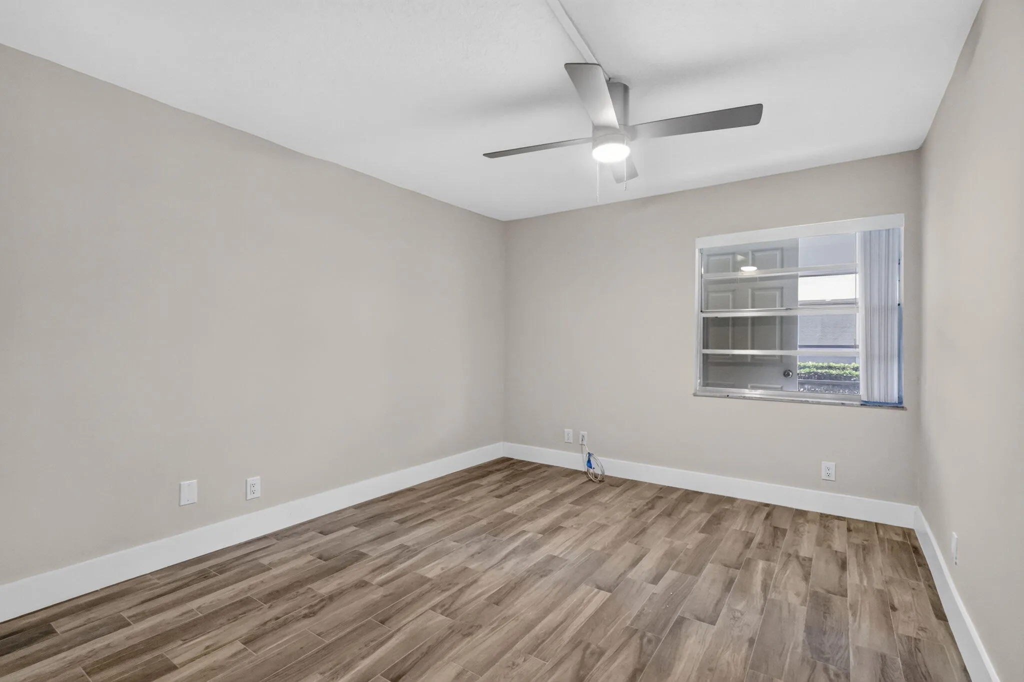 26-web-or-mls-_14A8327