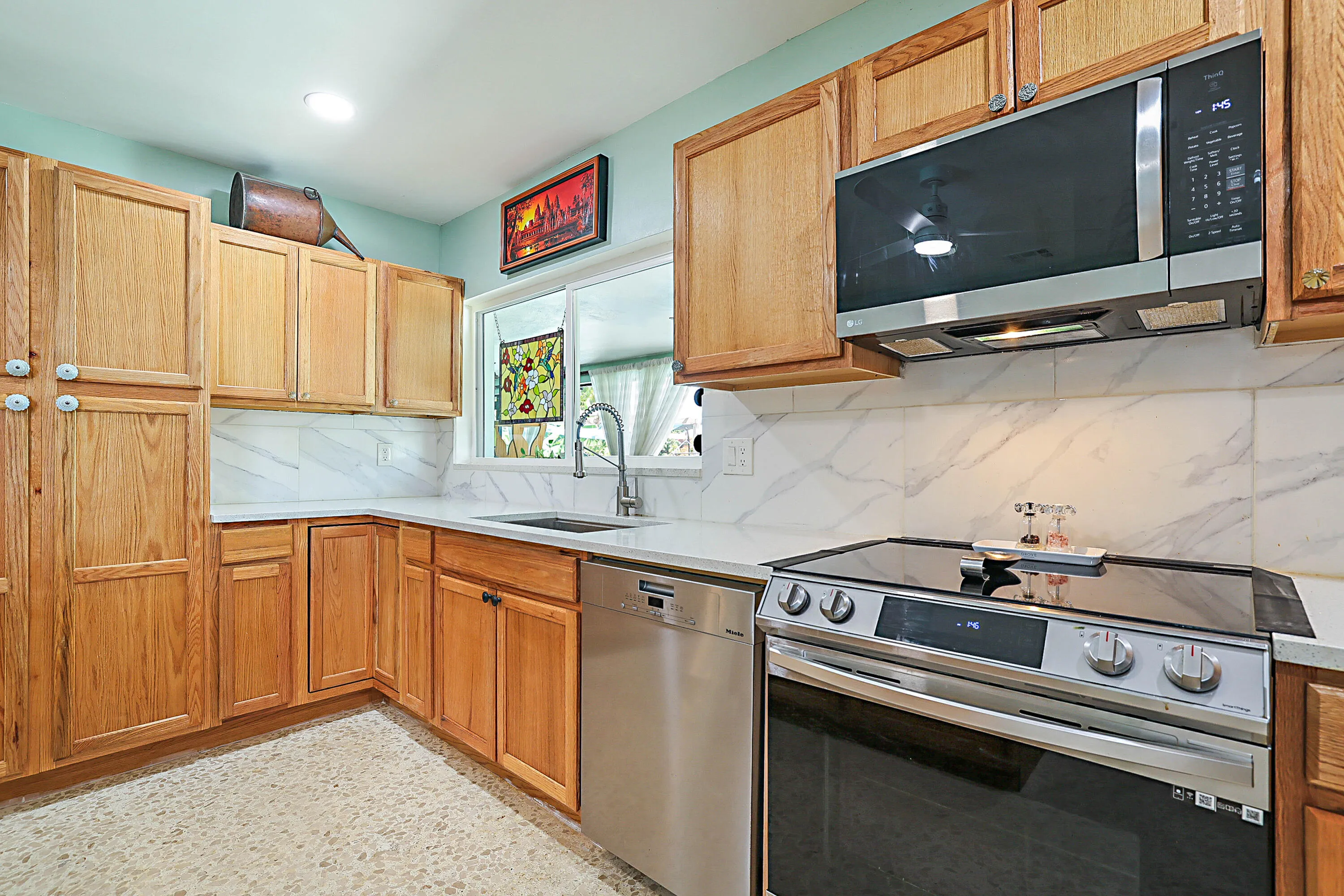2242 NW 3rd Court-14