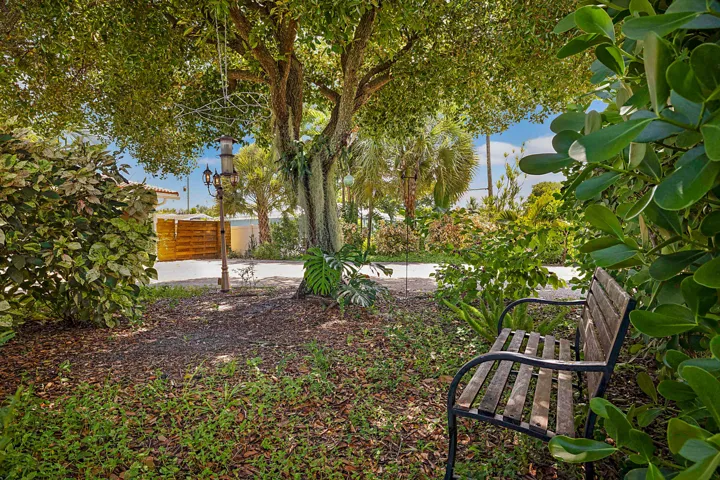 2242 NW 3rd Court-38