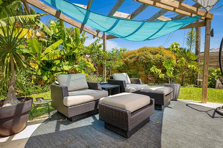 2242 NW 3rd Court-35