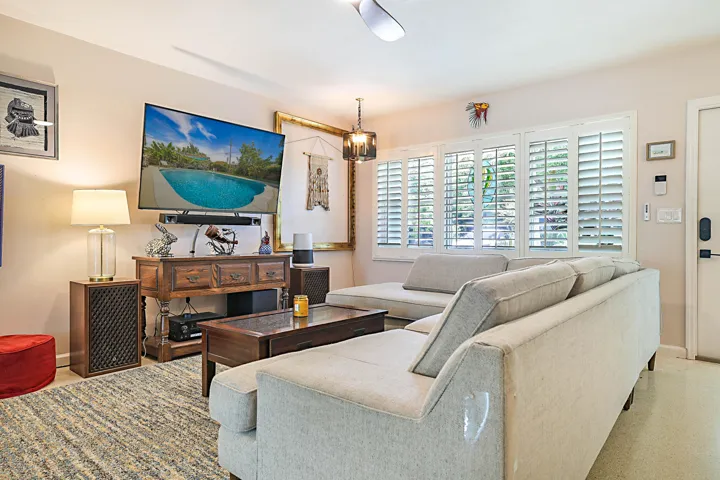 2242 NW 3rd Court-6