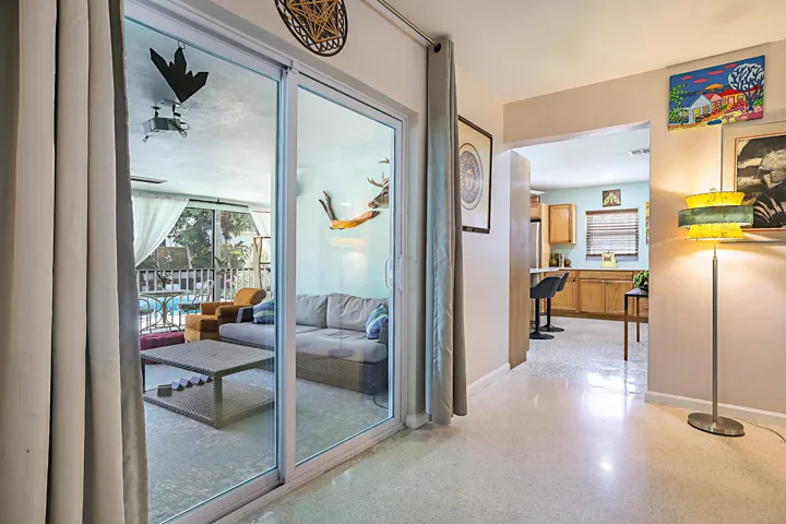 2242 NW 3rd Court-10