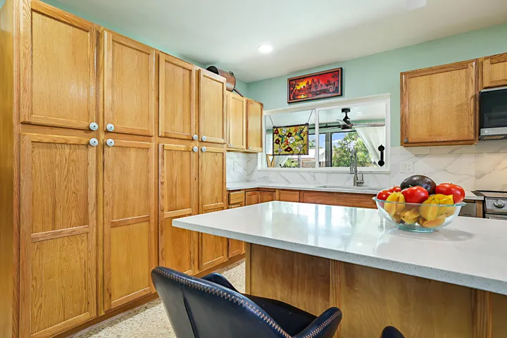 2242 NW 3rd Court-16