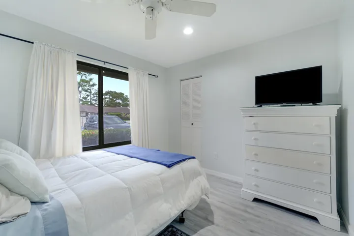 bedroom gate 2