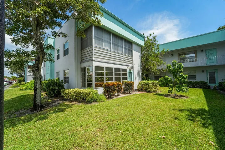 Bright First Floor Corner Condo!