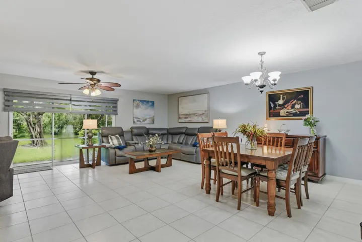 005-011-4864 Pinemore Ln-1499x1000
