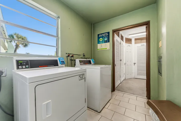 CommonLaundry