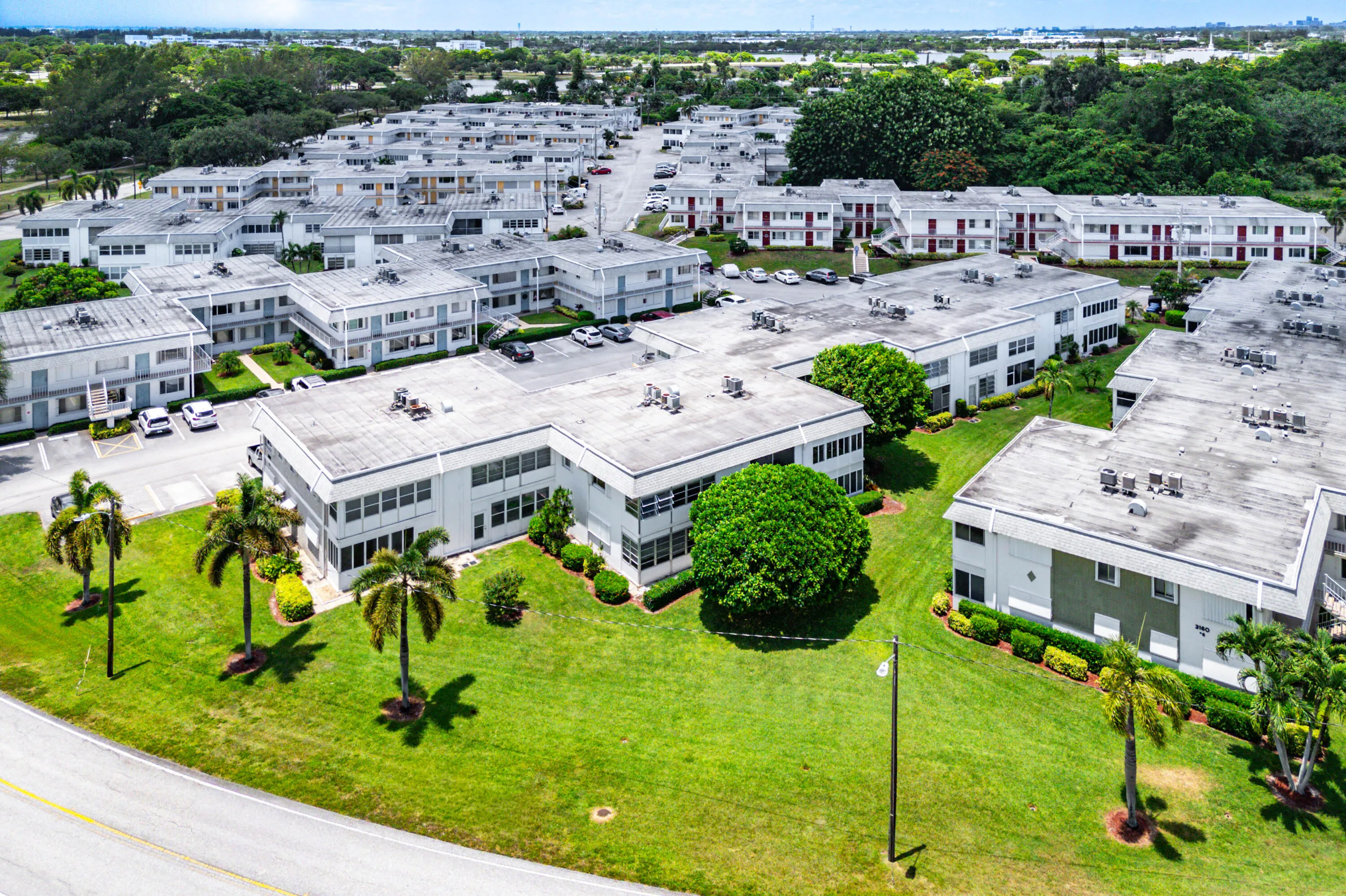 035-3120LakeOsborneDrive-106-LakeWorthBe