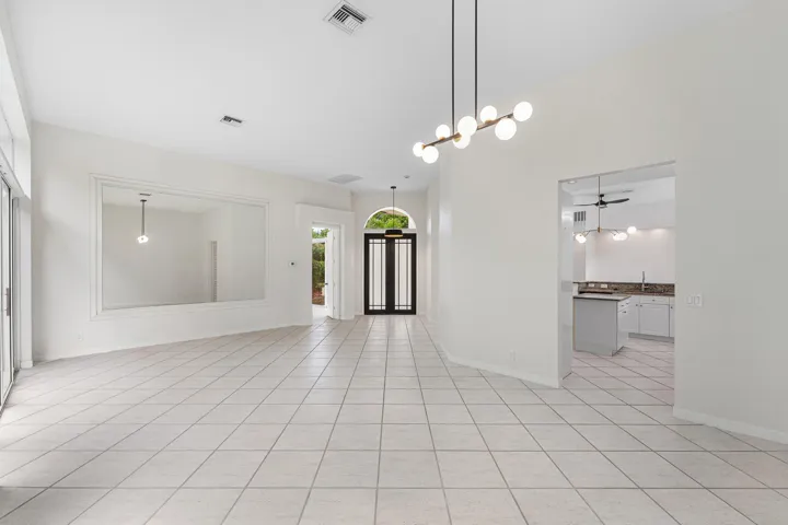 Foral Dining Room