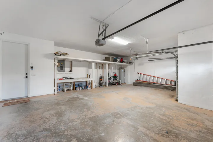 Three Car Garage