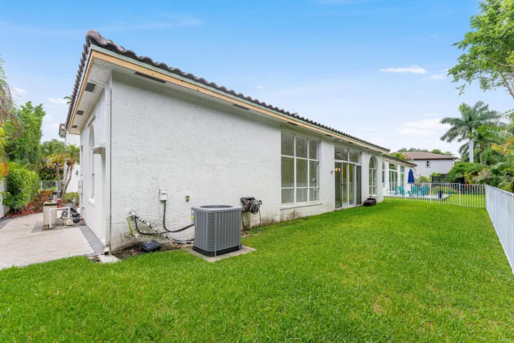 Fenced Yard