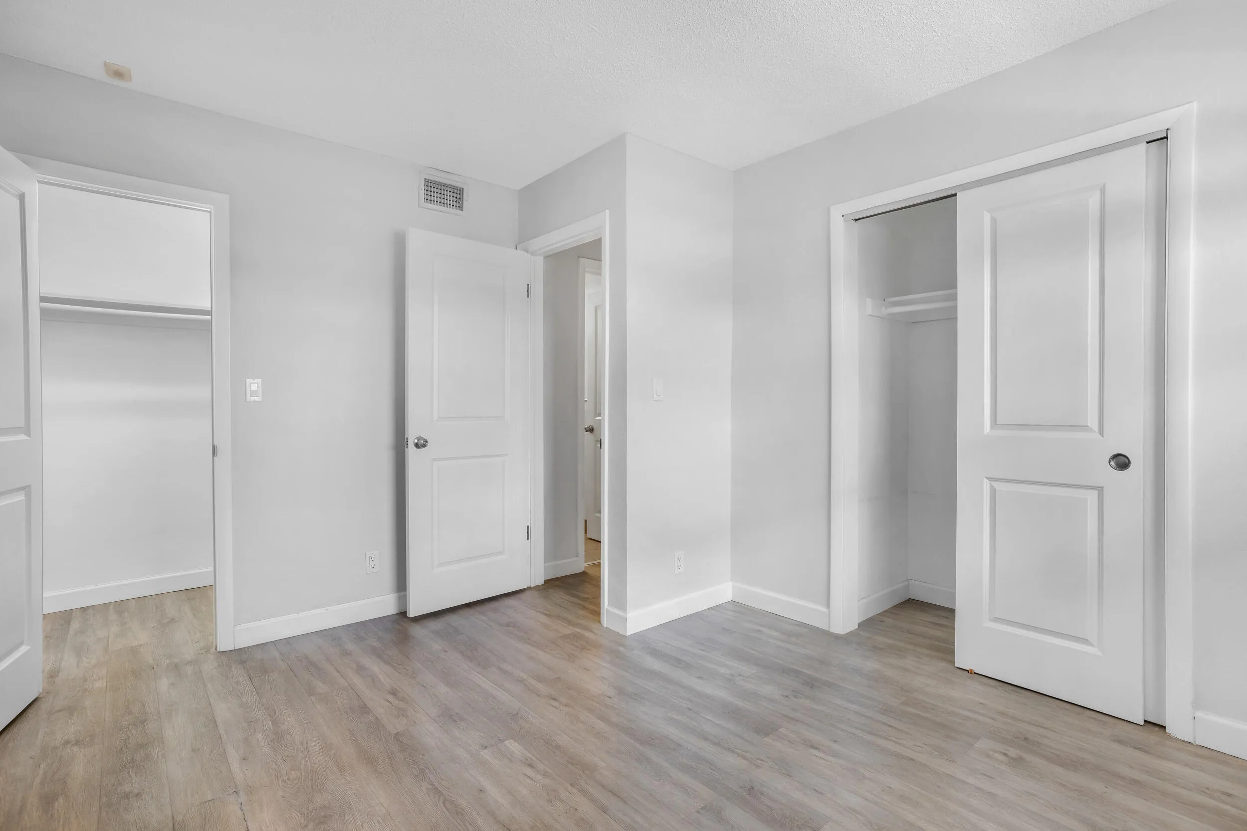 1400 NE 57th St-Fort Lauderdale #304 Nat