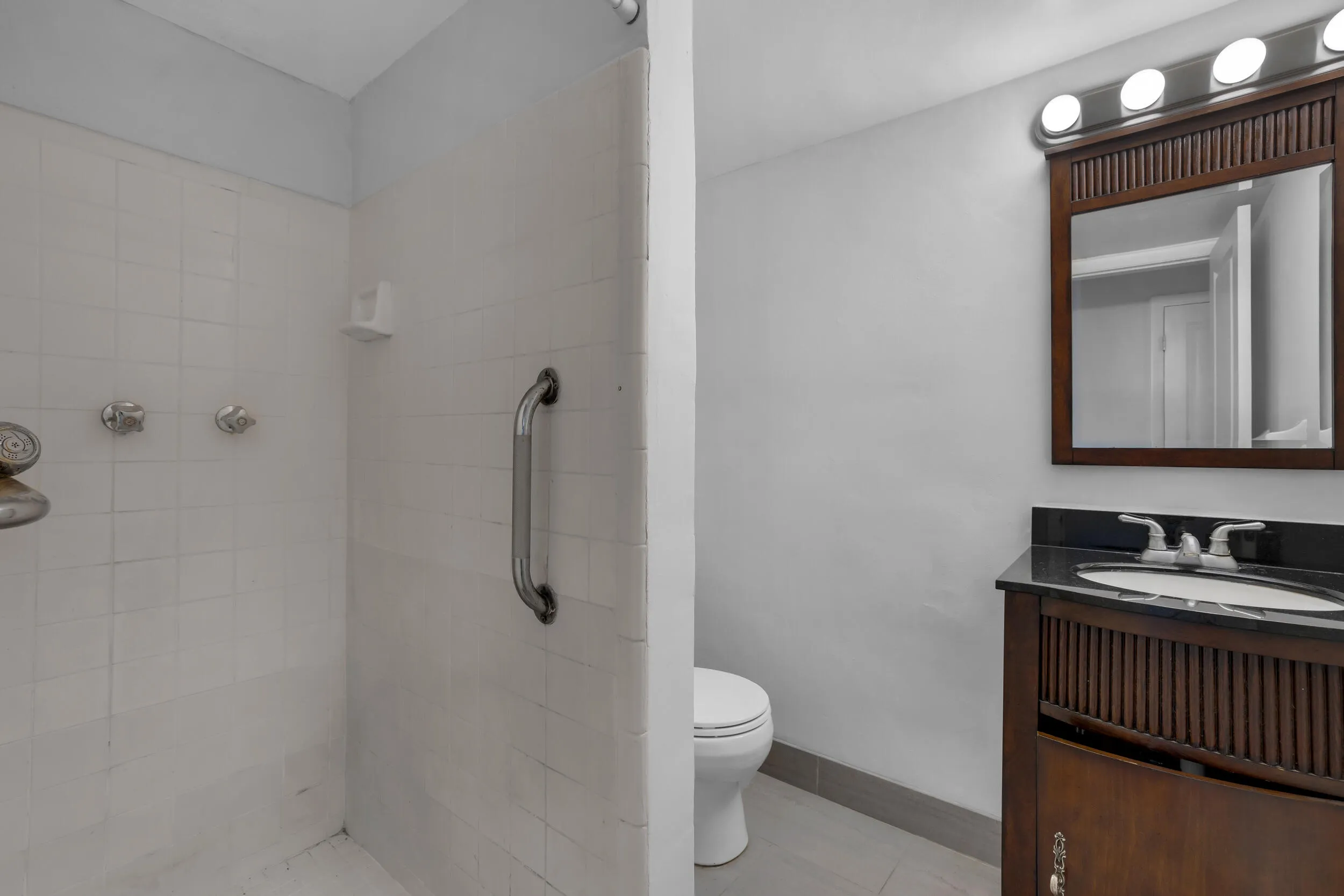 1400 NE 57th St-Fort Lauderdale #304 Nat