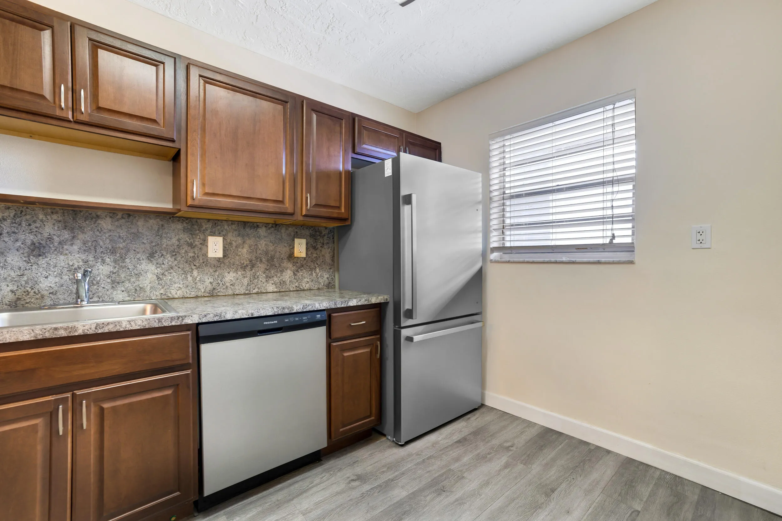1400 NE 57th St-Fort Lauderdale #304 Nat