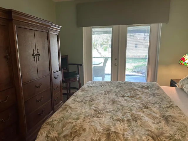 BEDROOM 2 WITH CHEST