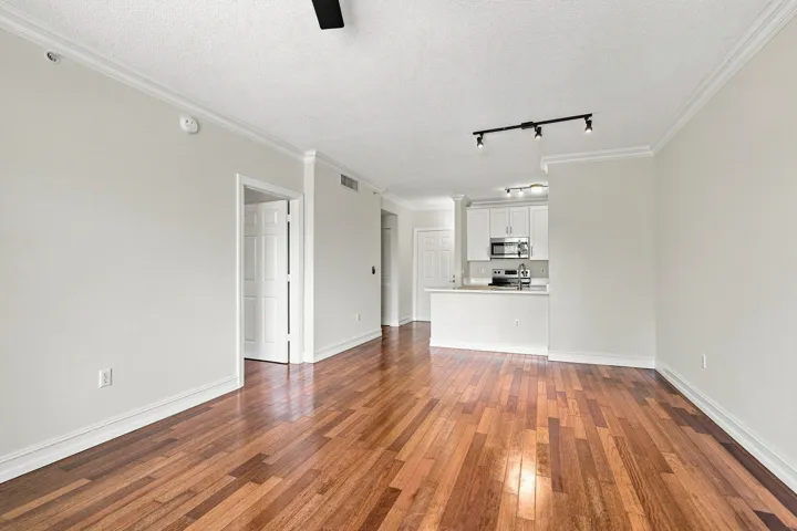 Kitchen, breakfast room & living room