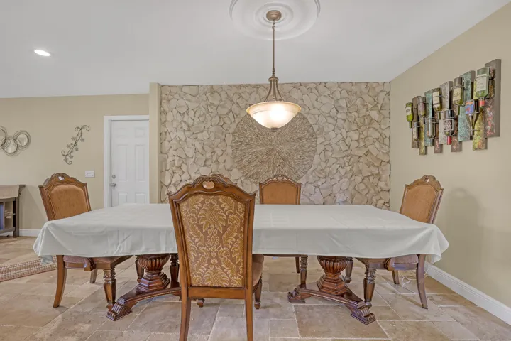 diningwall