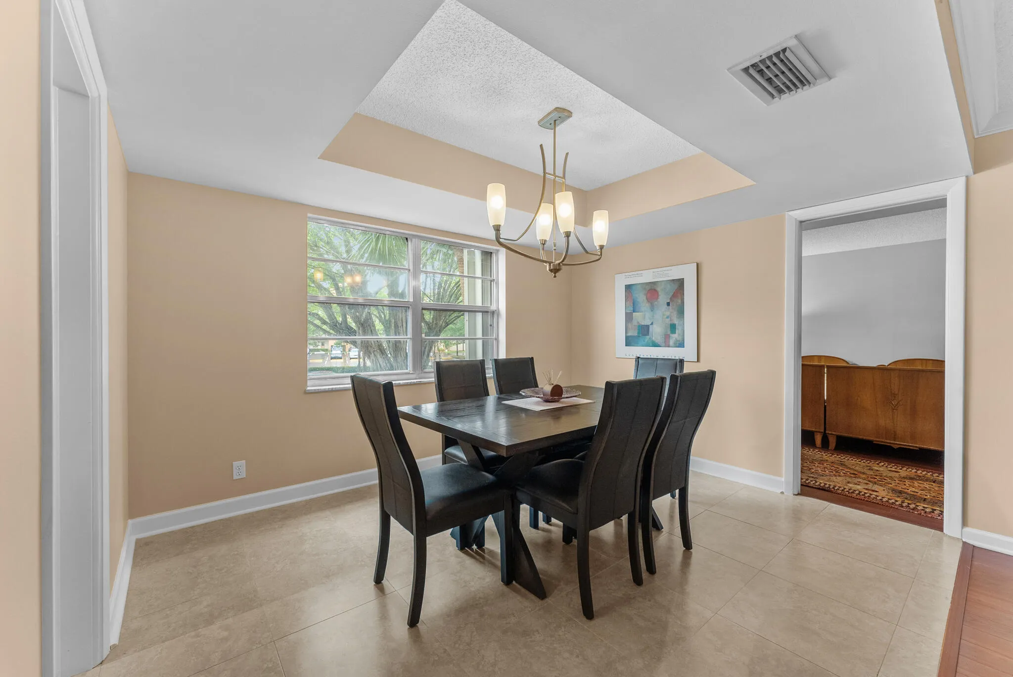 Dining Area 2