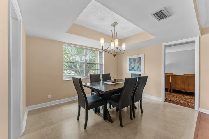 Dining Area 2