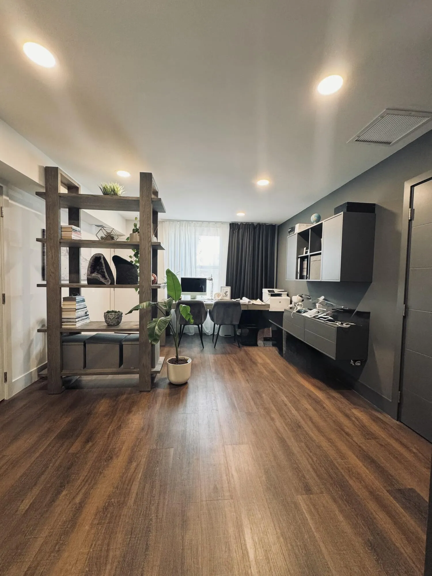 Master office area