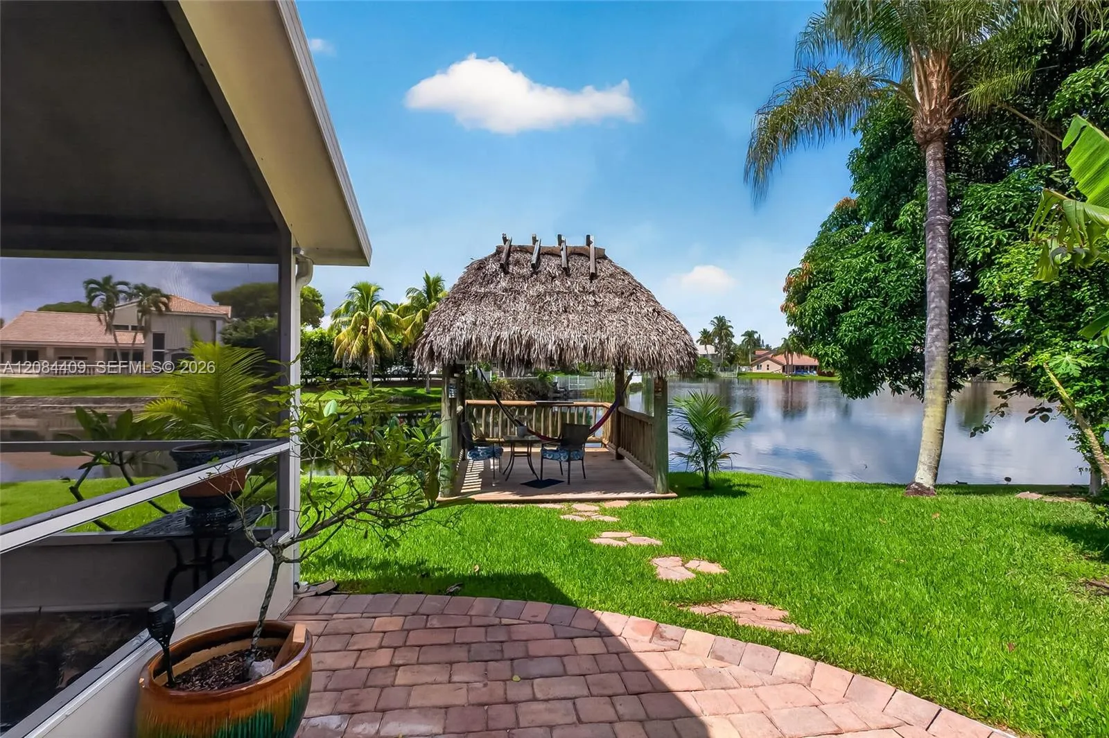 Photo 25