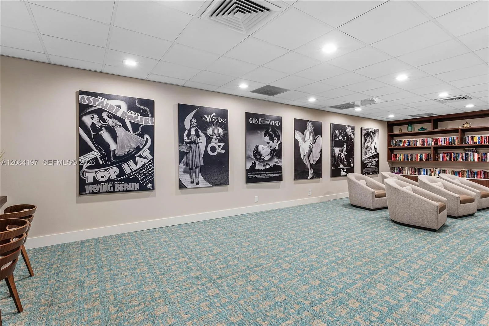 Move Room/Library