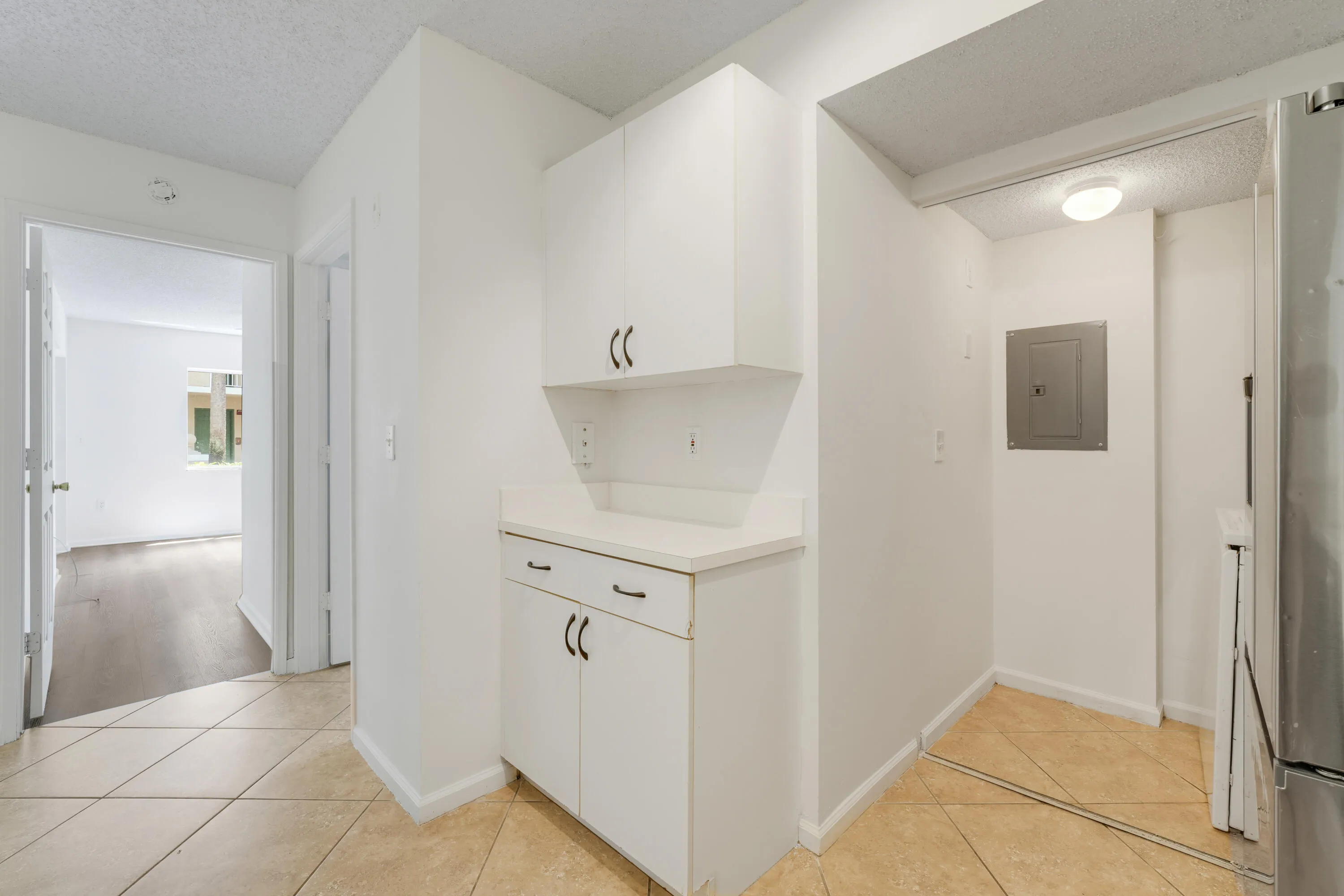 Kitchen/ Laundry Room