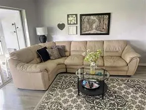 LIVING AREA!