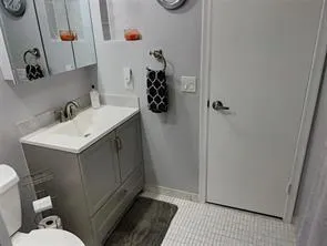 MASTER BATH!