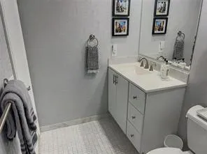 GUEST BATHROOM