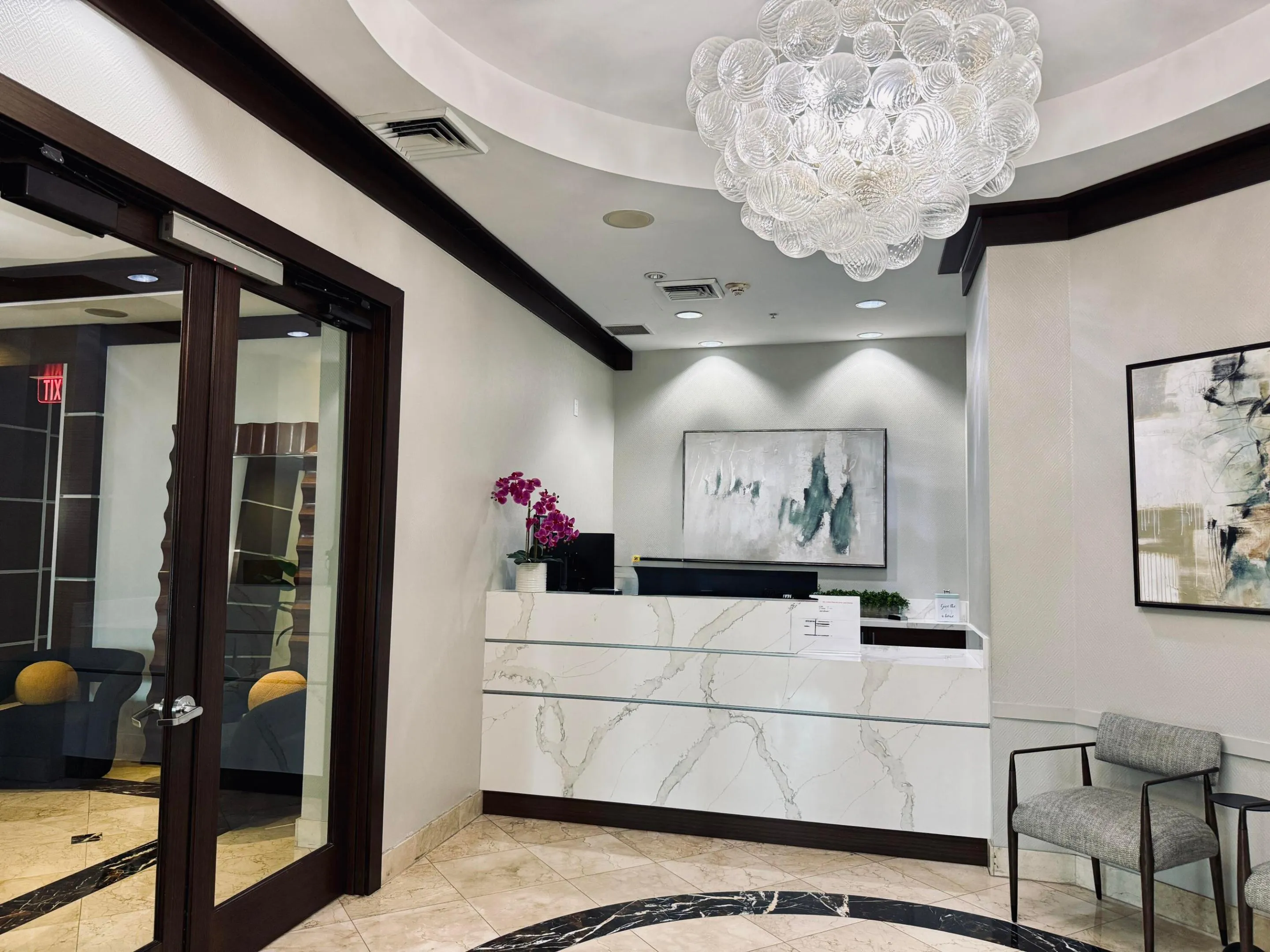 Lobby with 24-hour security