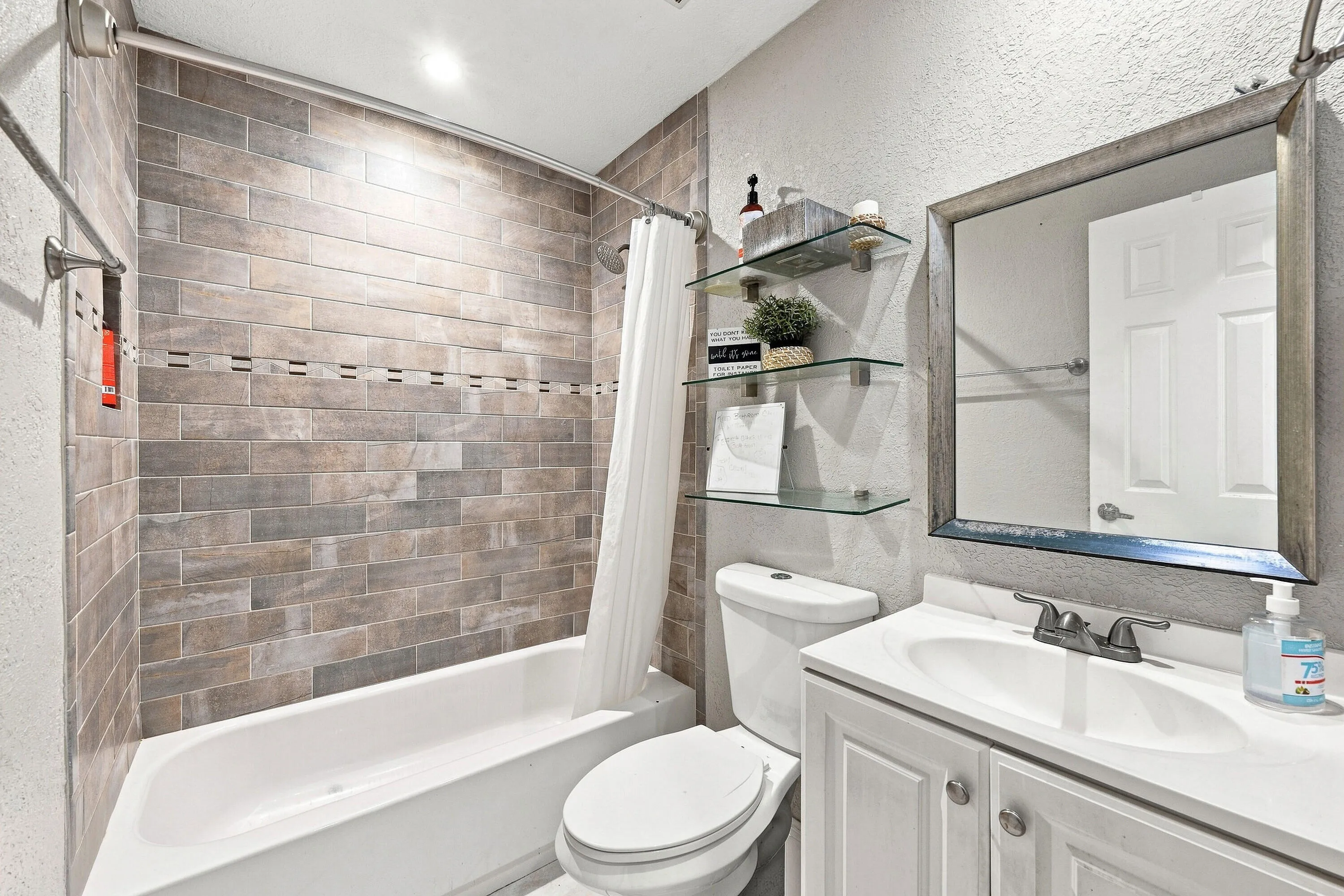 25_bathroom