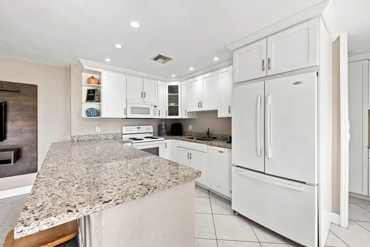 21_kitchen