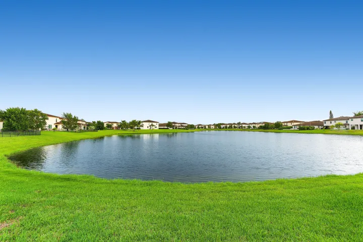 046-3196StrengLane-RoyalPalmBeach-FL-334