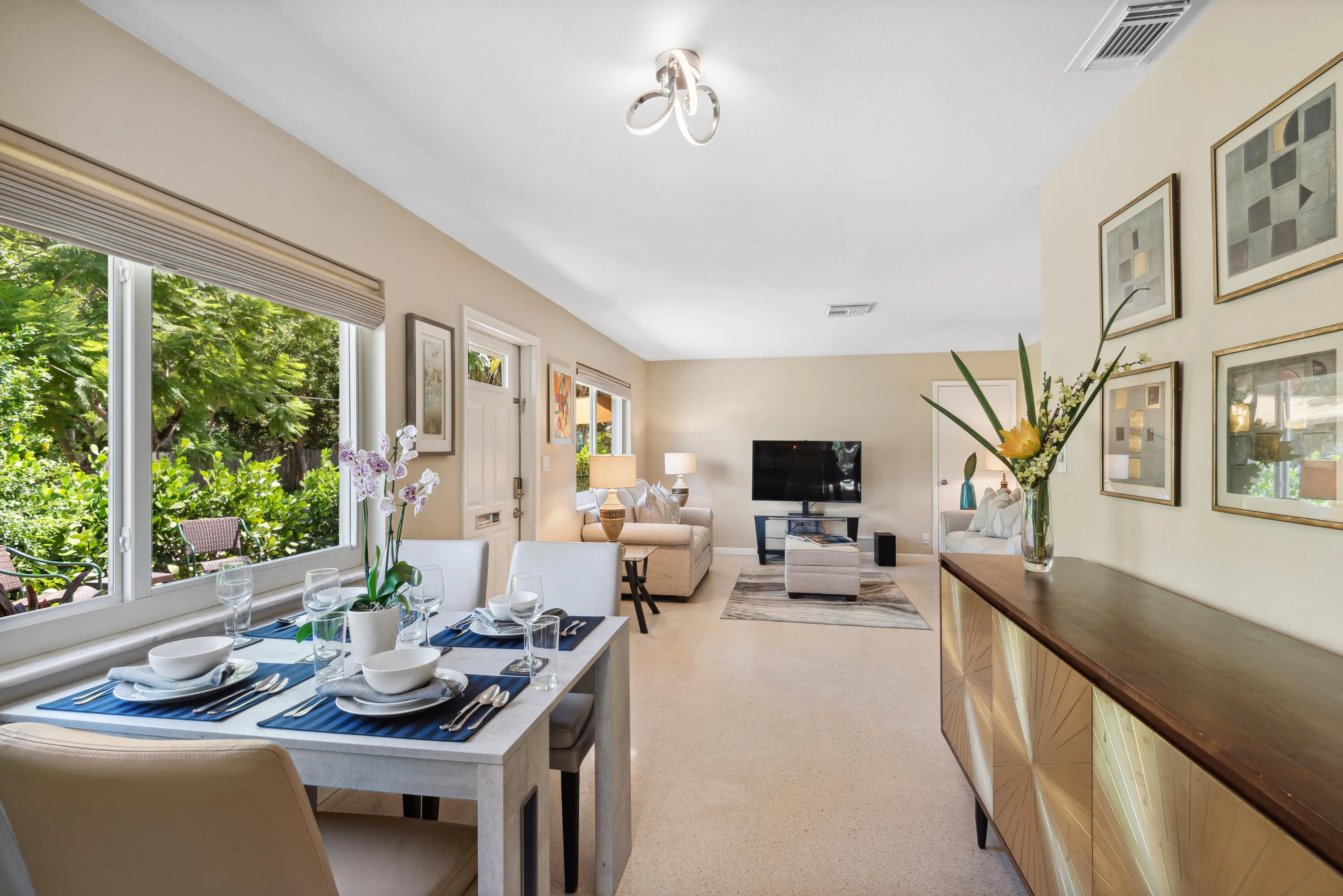 Mullins-1619 SW 8th Ave -9