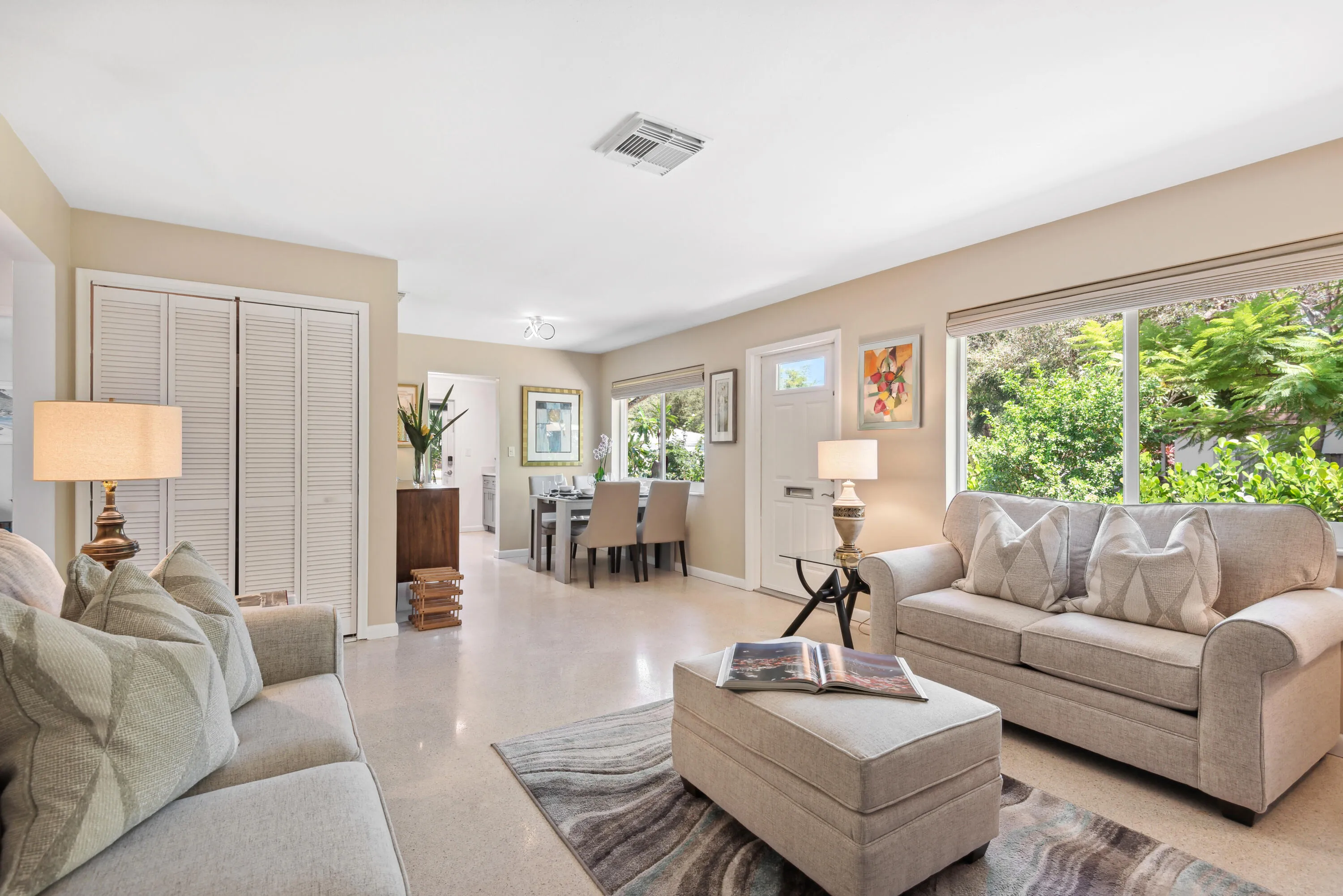 Mullins-1619 SW 8th Ave -10