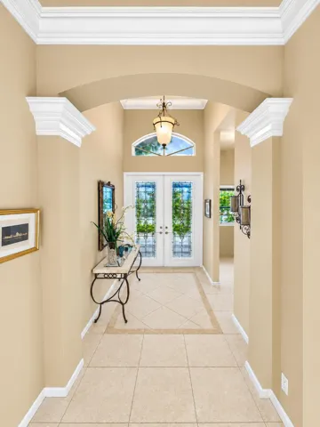ENTRANCE FOYER