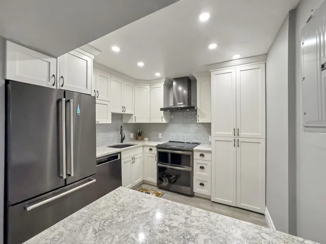 2000 S Ocean Blvd. Cayla Interior Photos