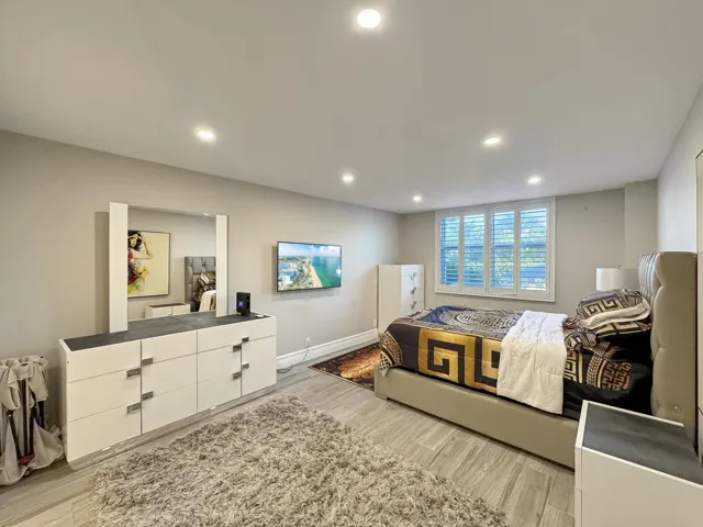 2000 S Ocean Blvd. Cayla Interior Photos