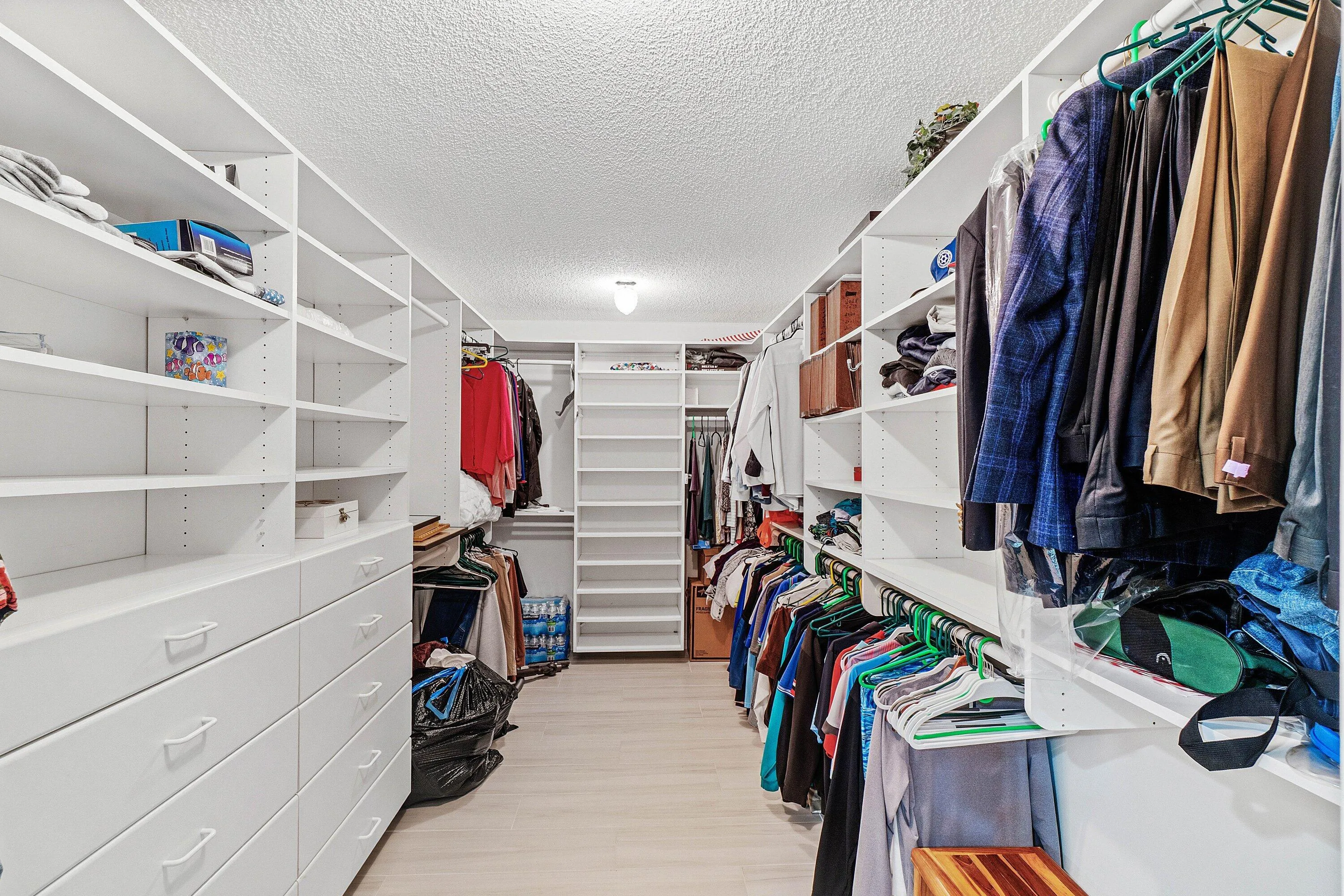 Walk in Closet