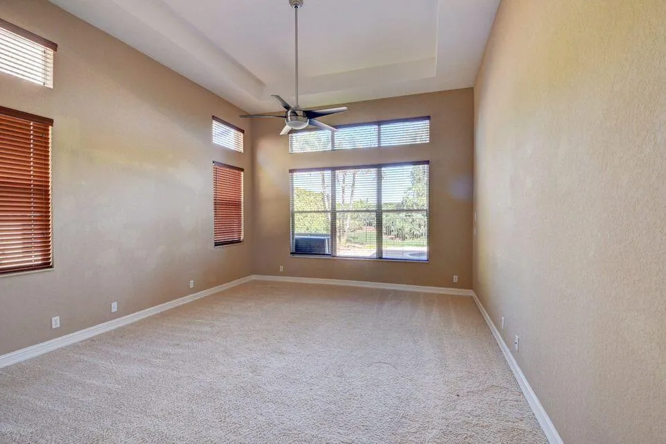 Ground Floor Primary Bedroom